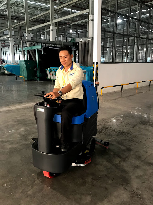 Máy chà sàn ngồi lái Clean Maid TT-MINI - Ảnh 5